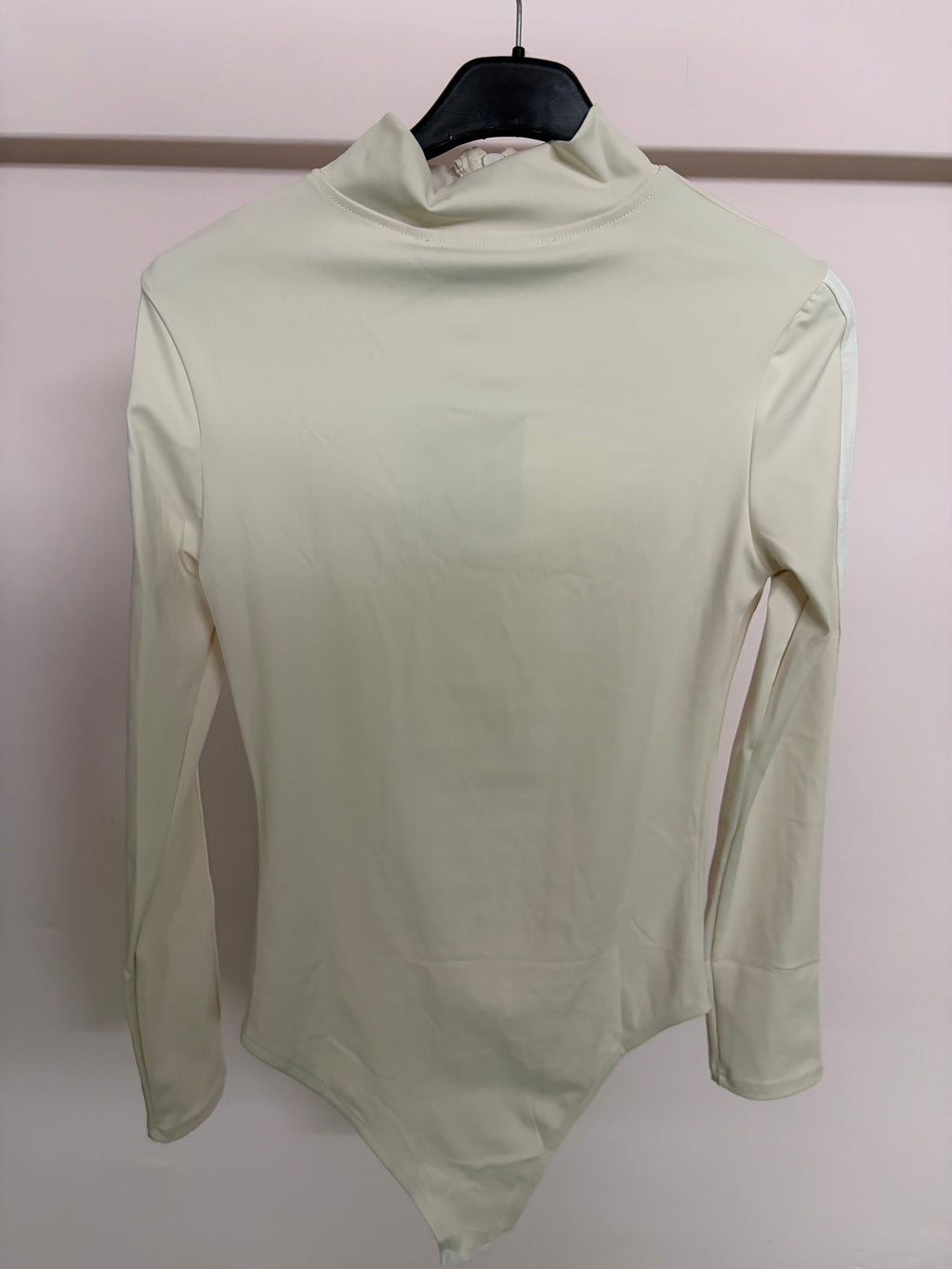 Body Long Sleeve Cut-Out Beige
